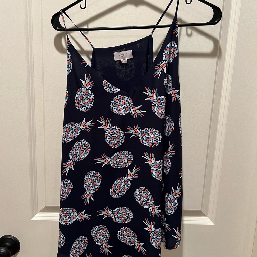 Loft tank top with pineapples, size L